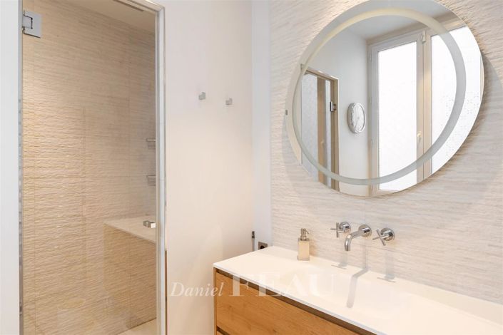 Image No.16-4 Bed Apartment for sale