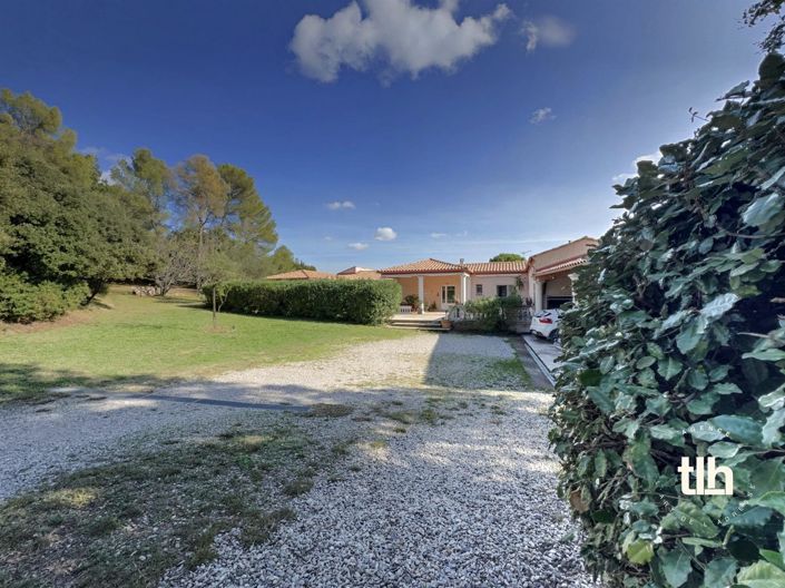 Image No.1-7 Bed House for sale