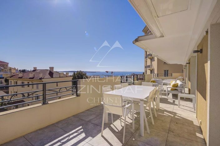Image No.1-4 Bed Apartment for sale