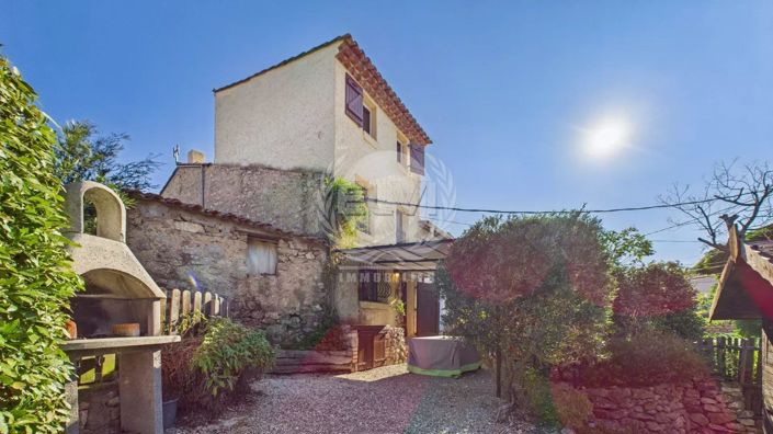 Image No.1-2 Bed House for sale