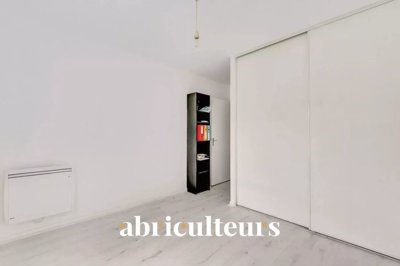 adpm24l7xgy9o4nr11