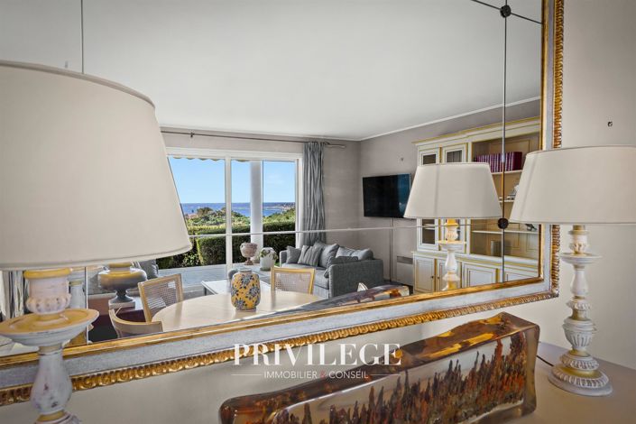 Image No.14-3 Bed House for sale