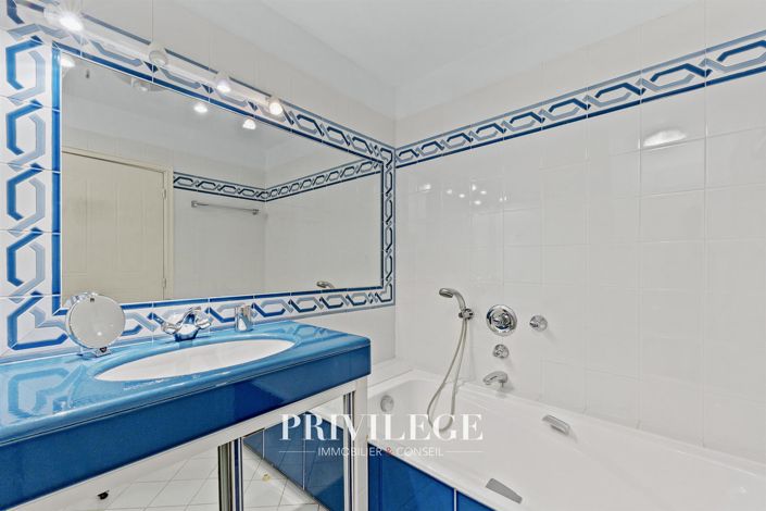 Image No.22-3 Bed House for sale