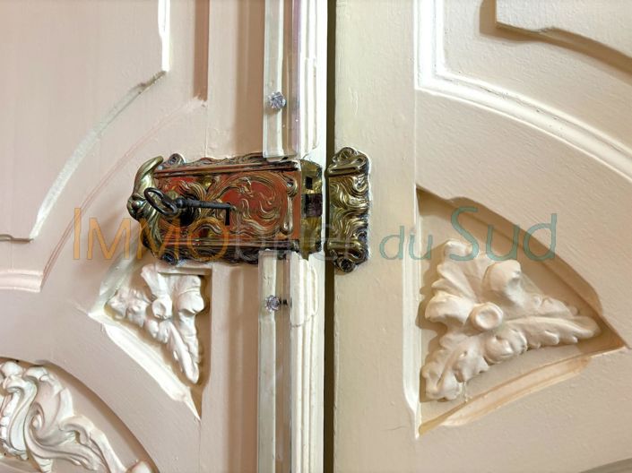 Image No.10-3 Bed Apartment for sale