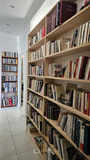 Image No.14-4 Bed House for sale