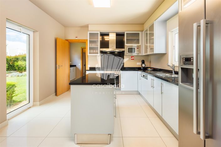 Image No.13-3 Bed House for sale