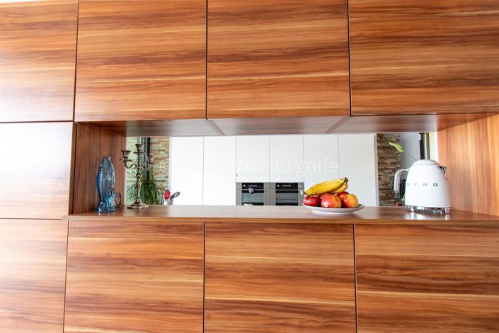 Image No.10-4 Bed House for sale