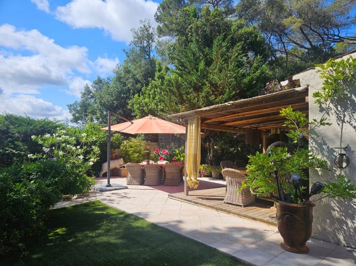 Image No.21-4 Bed House for sale