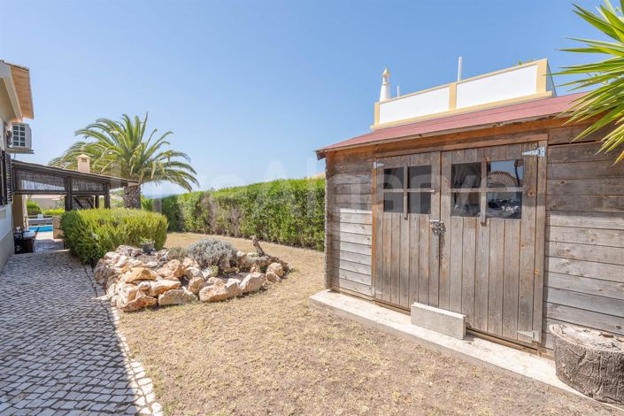 Image No.44-4 Bed House for sale