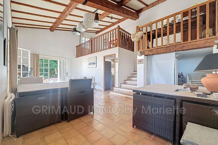 Image No.7-3 Bed House for sale