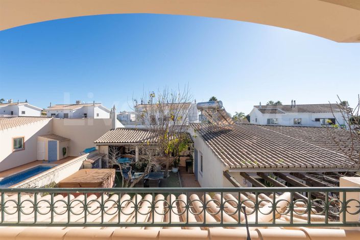 Image No.25-3 Bed House for sale