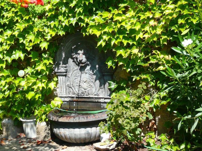 Image No.6-6 Bed House for sale