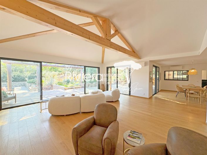 Image No.11-4 Bed House for sale