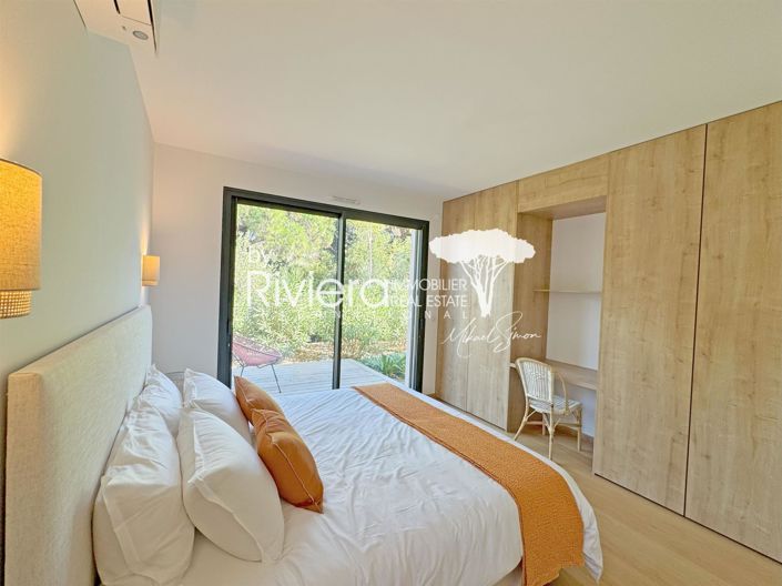 Image No.19-4 Bed House for sale