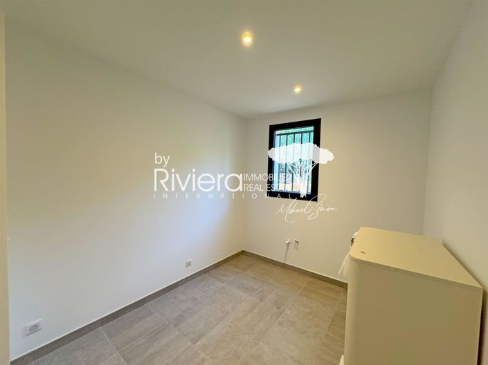 Image No.26-4 Bed House for sale