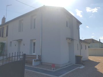 1 - Gueugnon, House