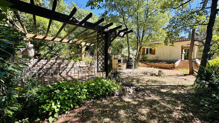 Image No.23-5 Bed House for sale