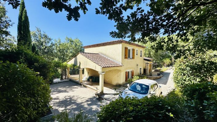 Image No.26-5 Bed House for sale