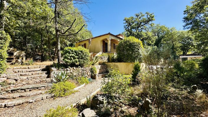 Image No.3-5 Bed House for sale