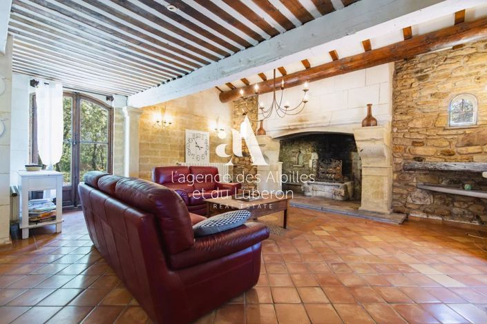 Image No.11-3 Bed House for sale