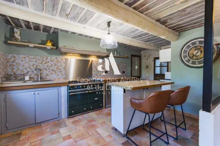 Image No.8-3 Bed House for sale