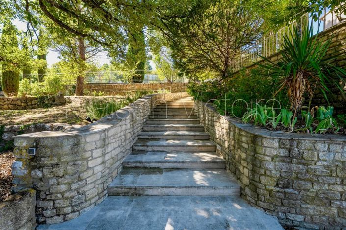 Image No.12-5 Bed House for sale