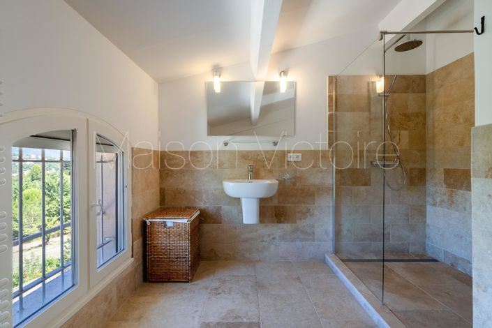 Image No.27-5 Bed House for sale