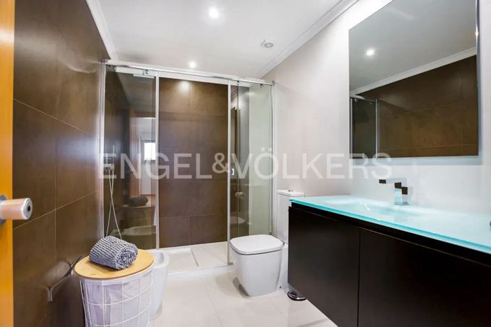 Image No.13-1 Bed Apartment for sale