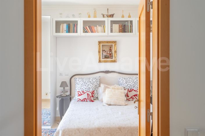 Image No.29-3 Bed House for sale