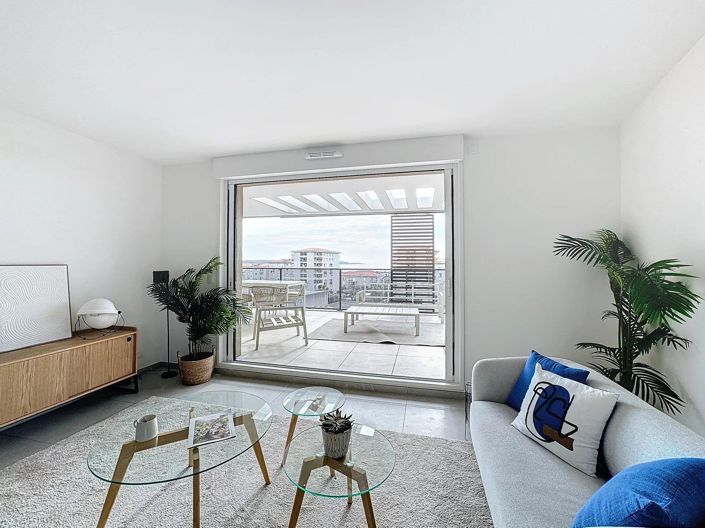 Image No.4-3 Bed Apartment for sale