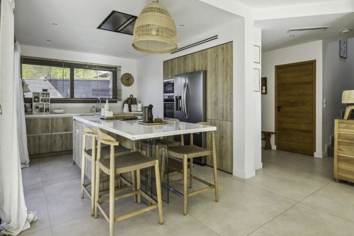 Image No.10-5 Bed House for sale