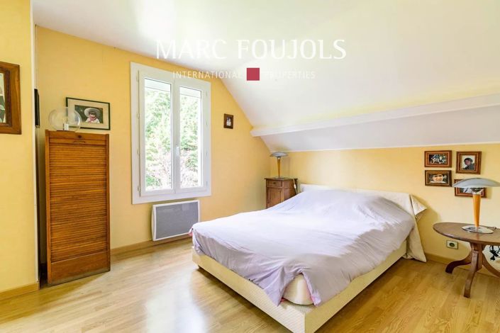 Image No.9-4 Bed House for sale