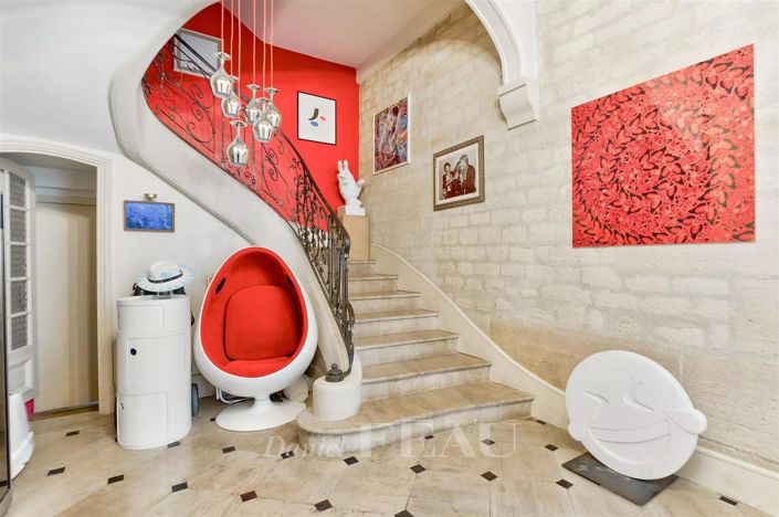 Image No.10-3 Bed Apartment for sale