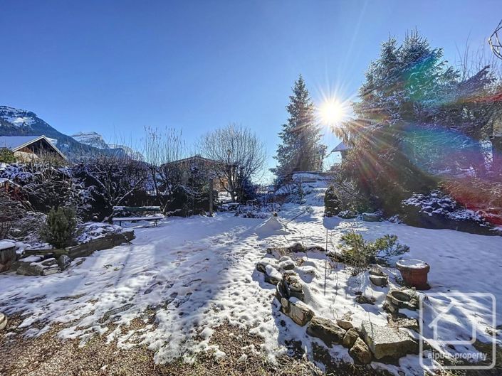 Image No.34-14 Bed Property for sale