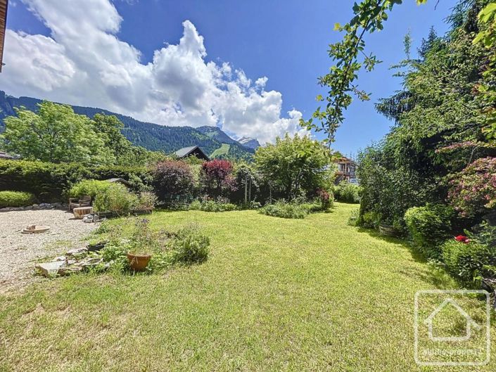 Image No.4-14 Bed Property for sale