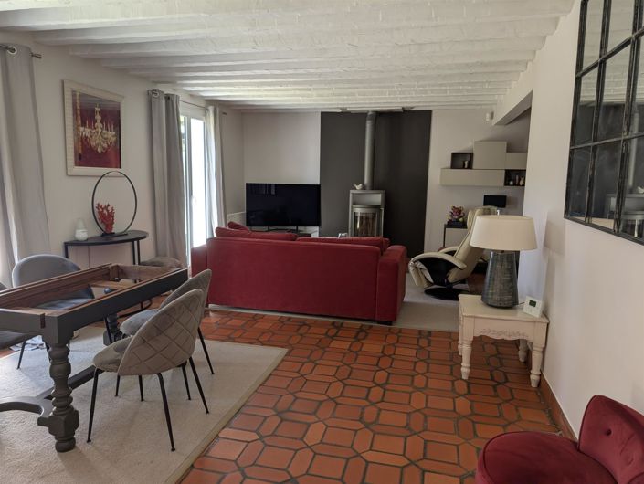 Image No.6-4 Bed House for sale