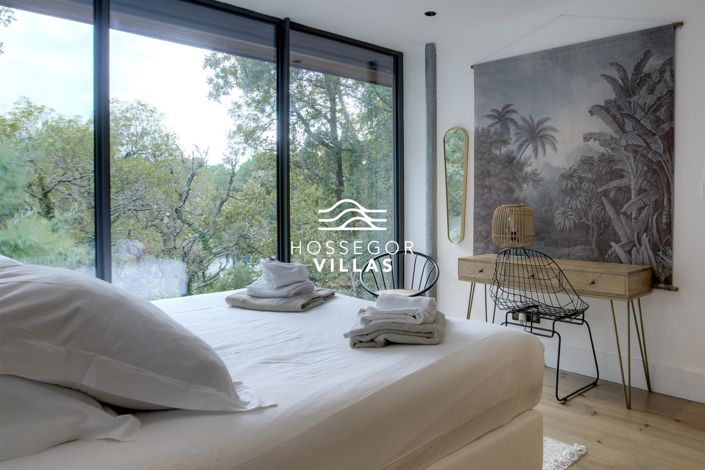 Image No.16-4 Bed House for sale