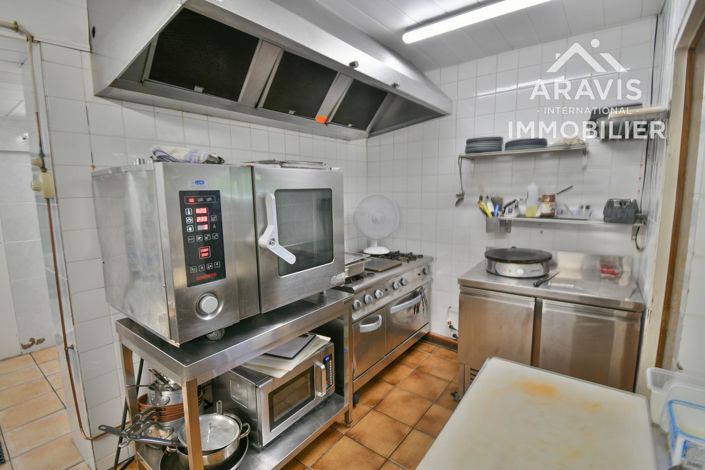 Image No.47-4 Bed House for sale