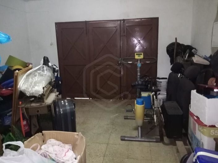 Image No.6-5 Bed House for sale