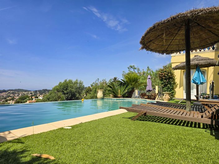 Image No.2-4 Bed House for sale