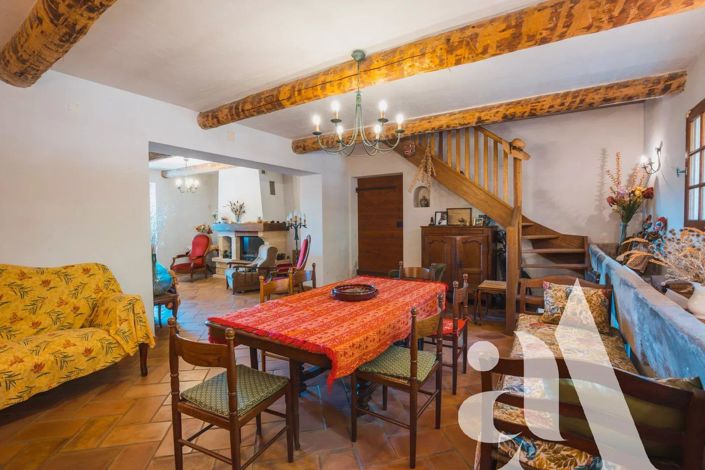 Image No.16-5 Bed House for sale