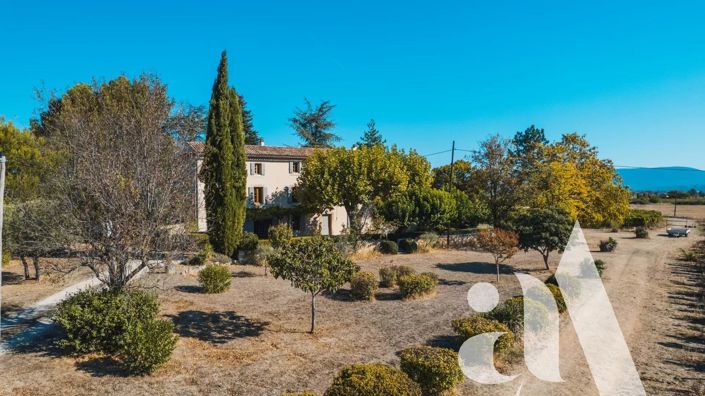 Image No.8-5 Bed House for sale