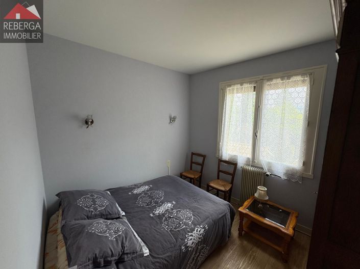 Image No.10-3 Bed House for sale