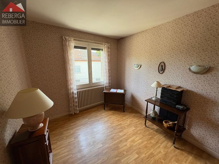 Image No.12-3 Bed House for sale