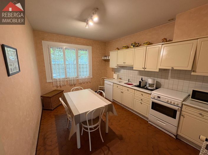 Image No.6-3 Bed House for sale