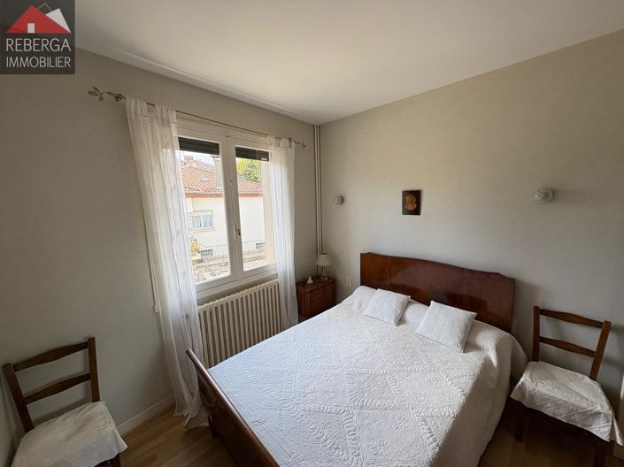 Image No.8-3 Bed House for sale