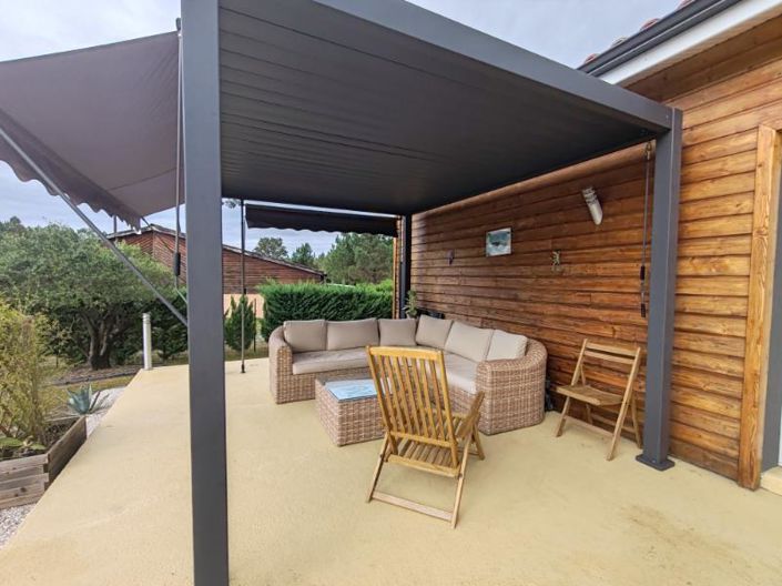 Image No.2-4 Bed House for sale