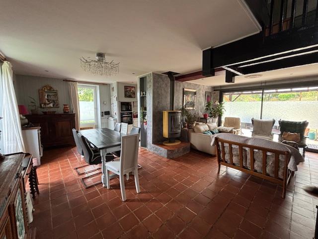 Image No.3-7 Bed House for sale