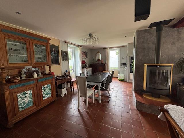 Image No.5-7 Bed House for sale