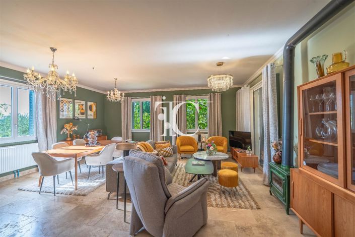 Image No.28-4 Bed House for sale